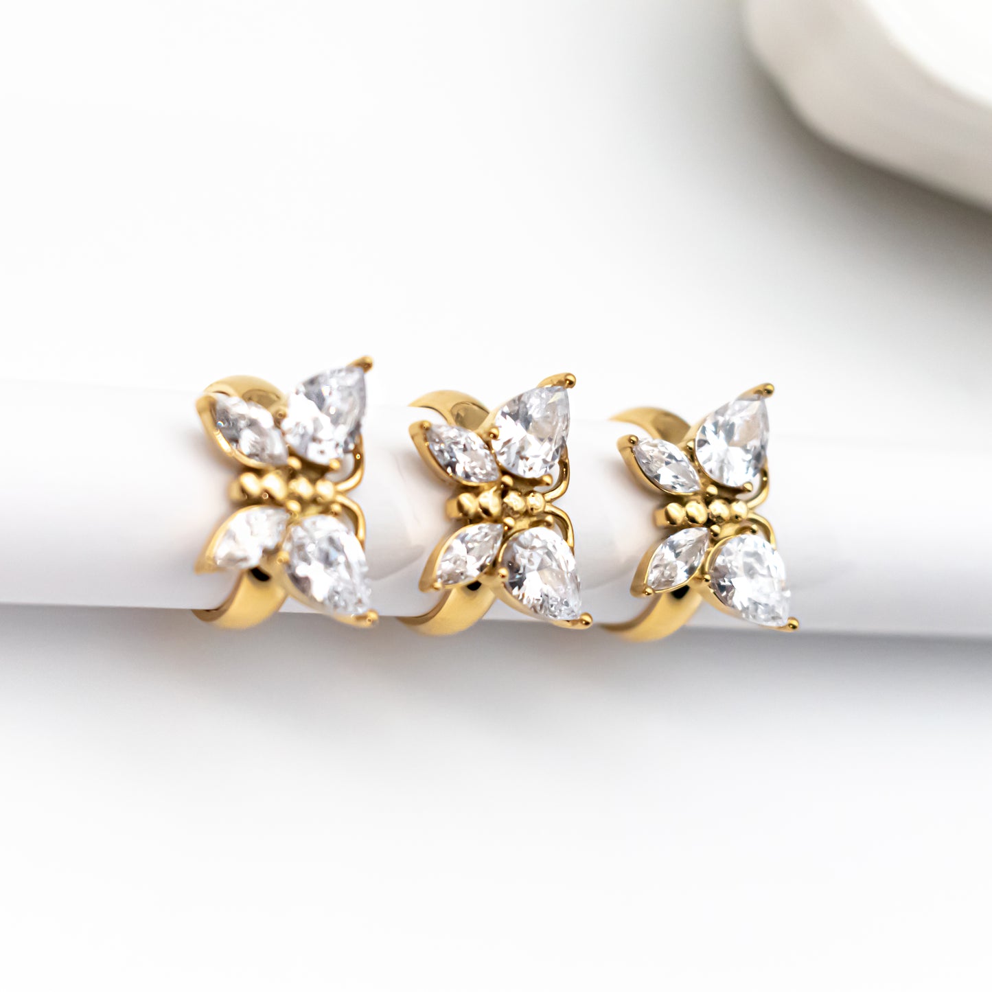 Papillon Ring