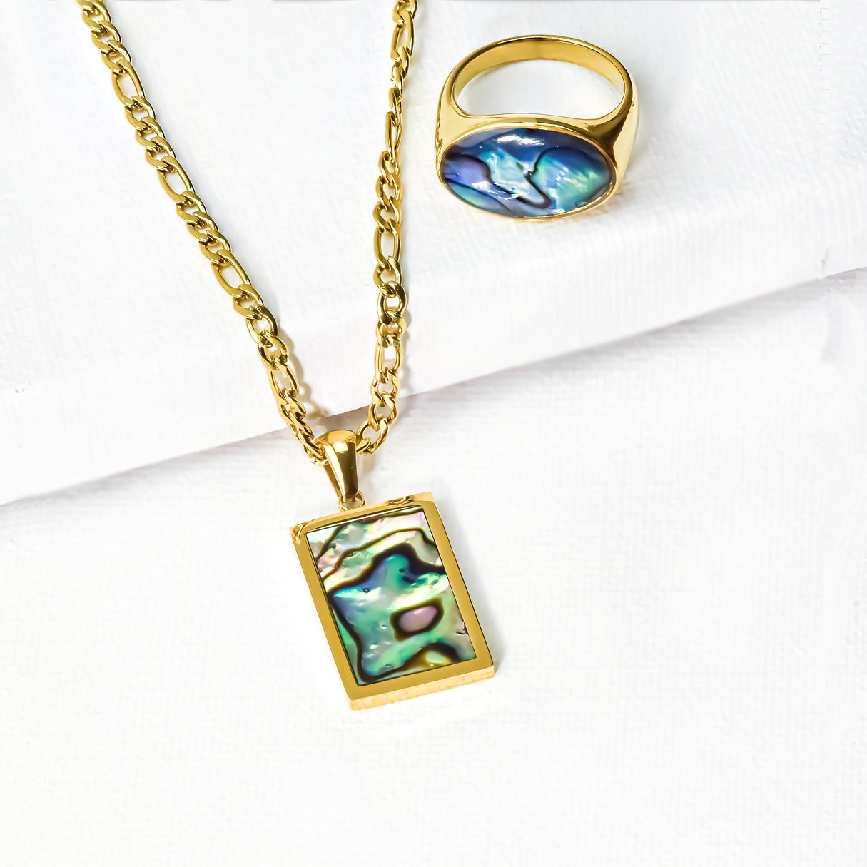 Aurora Pendant Necklace