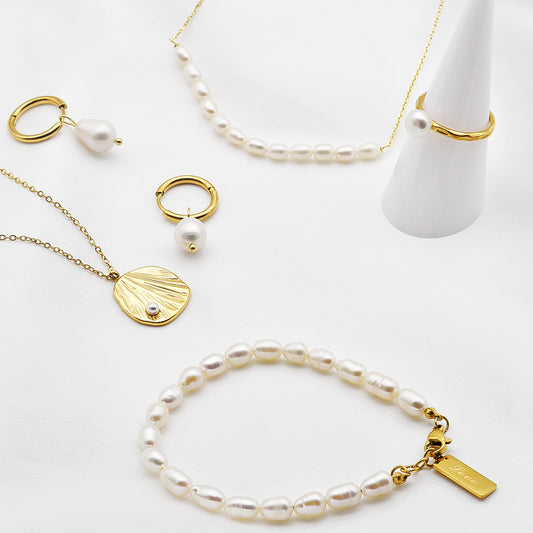 Love Freshwater Pearls Bracelet