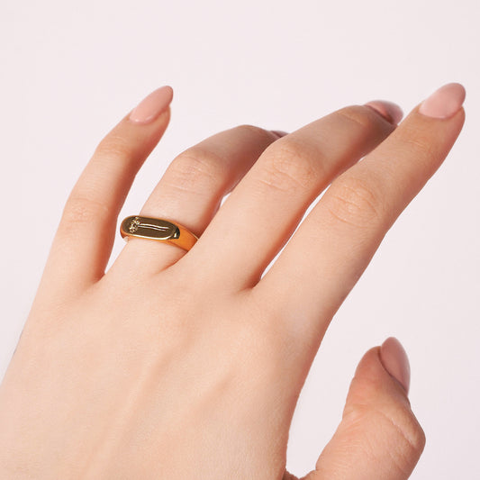 Single Daisy Signet Ring